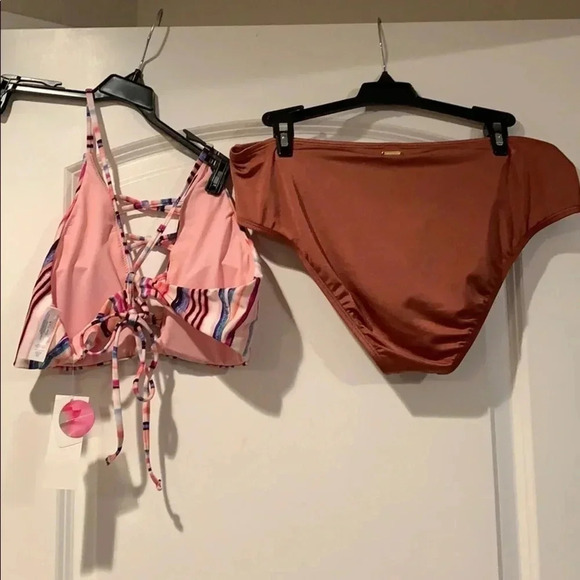 Bikini Top Striped Halter Swim Top - Picture 2 of 2